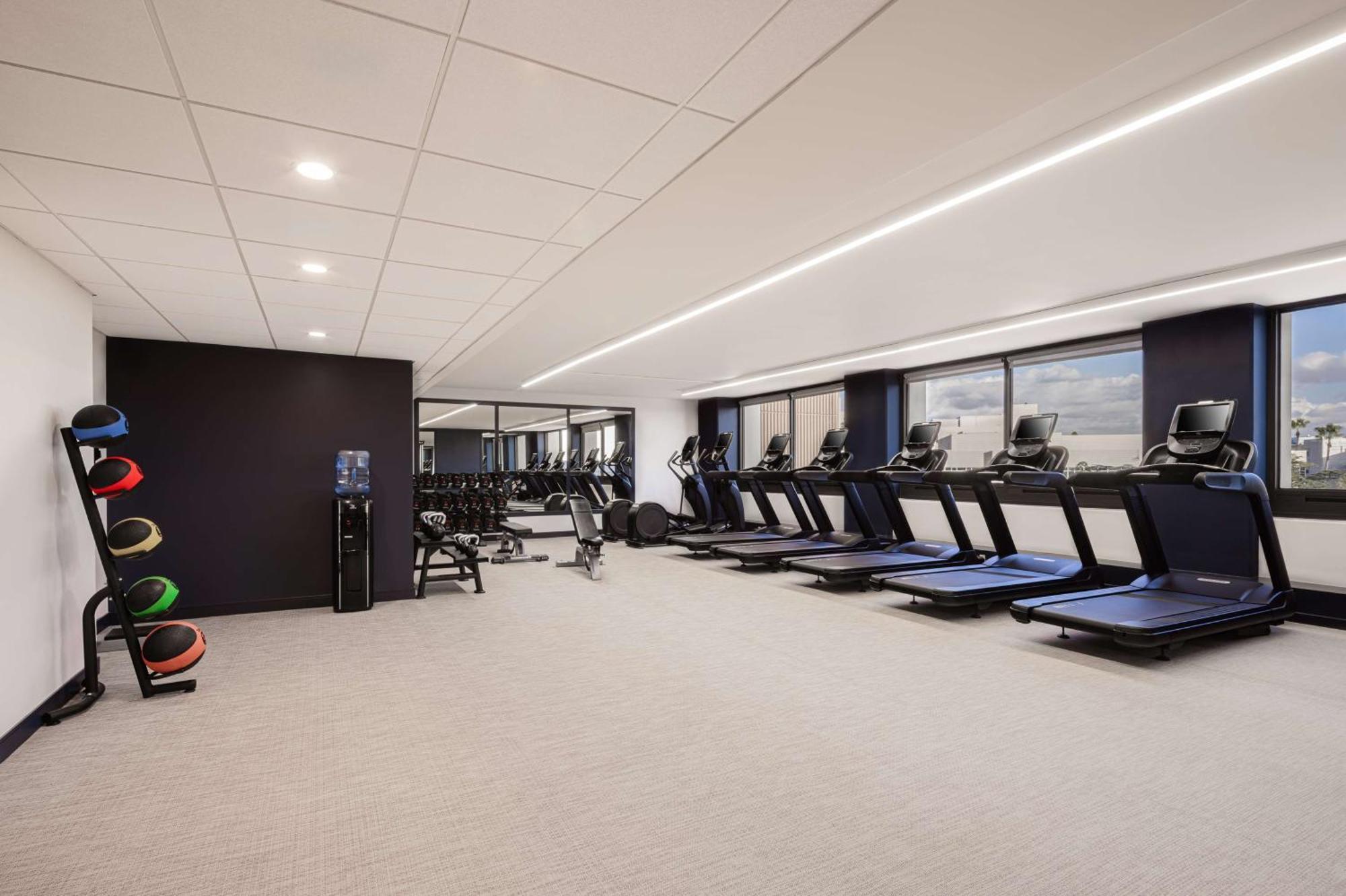Hotel Fera Anaheim, A Doubletree By Hilton Orange Ngoại thất bức ảnh